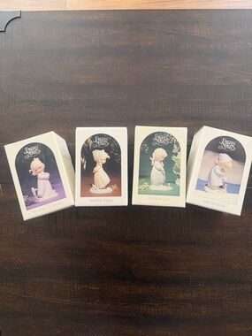 Mint Precious Moments Figurine Boxes/figurines - Pastel White Figures 4 Seasons